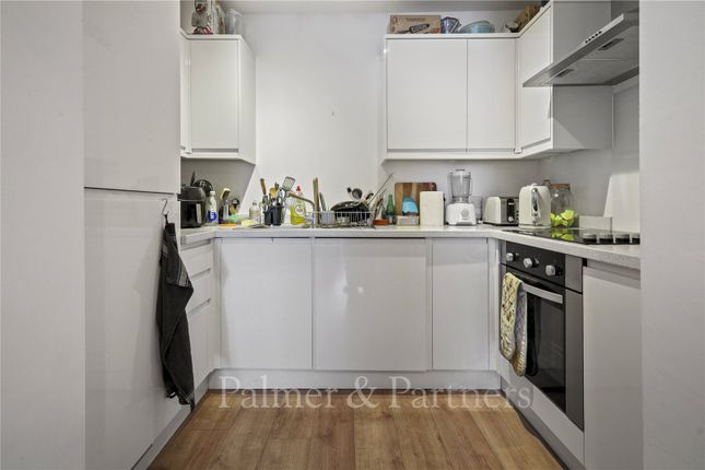 Flat 11, 7, St. Botolphs Street, Essex photo 4