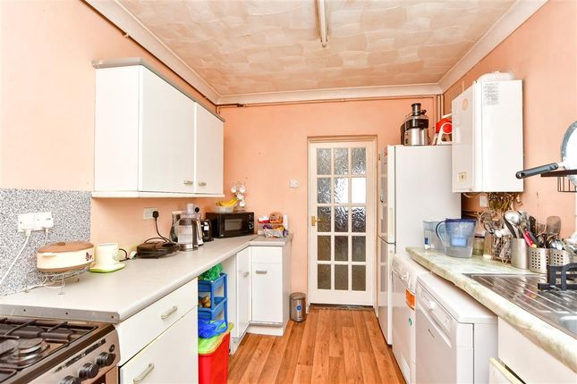 Thumbnail Terraced house for sale in St. George's Road, Gillingham, Kent