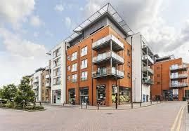 Thumbnail Flat to rent in Cherrywood Lodge, Birdwood Avenue, Hither Green