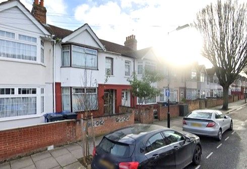 Thumbnail Terraced house for sale in Woodlands Road, Southall