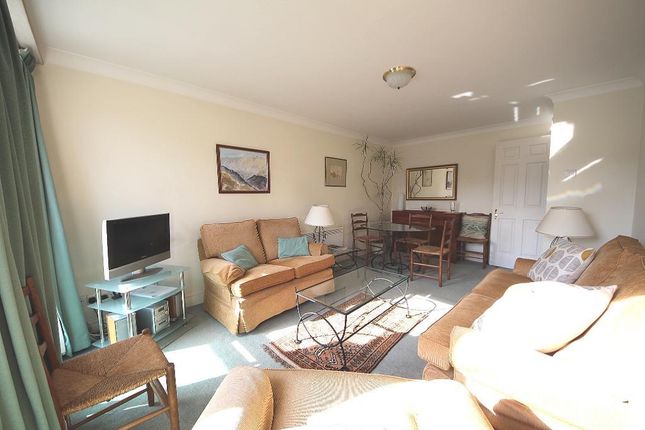 Flat 306, 108, Regency Street, London photo 2