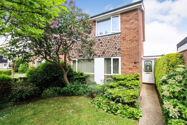 3 bed semi-detached house for sale in Glamis Walk, Bedford MK41
