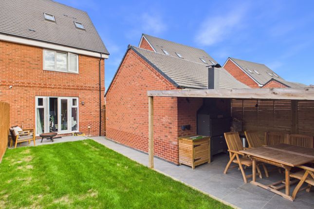 46, SPITFIRE ROAD, SOUTHAM photo 4