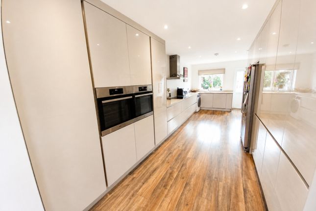 1, Lothian Close, Spennymoor photo 4