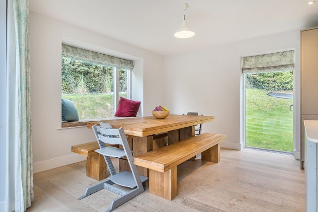 33, Eversley Gardens, Winchester photo 3