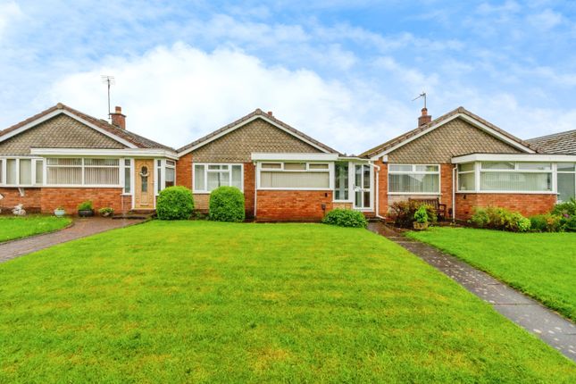 Thumbnail Bungalow for sale in Heygate Way, Walsall, West Midlands