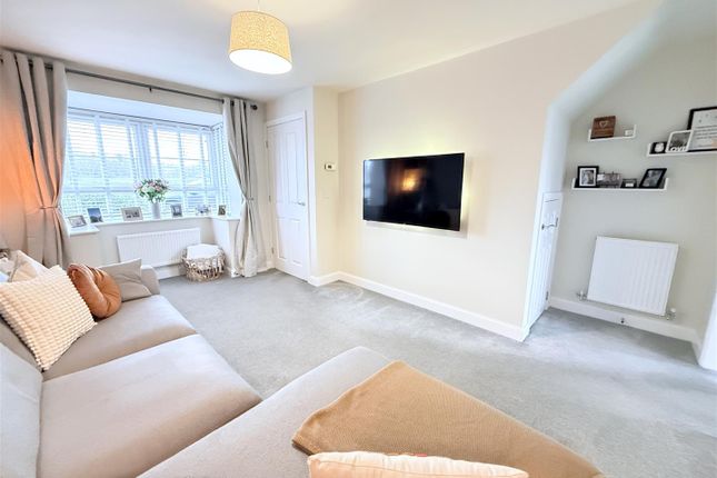 19, Widnall Drive, Bingham photo 3