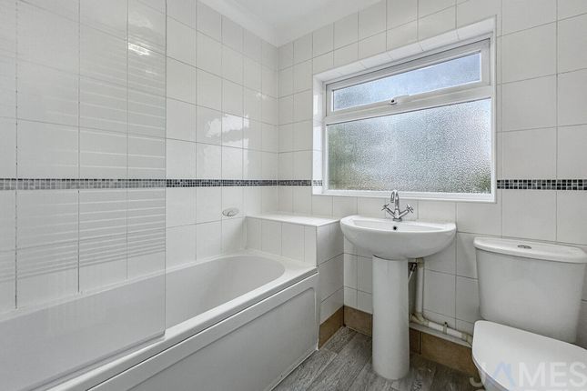 Bayly Road, Dartford photo 5