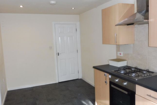 22, Victoria Street, Darfield photo 3