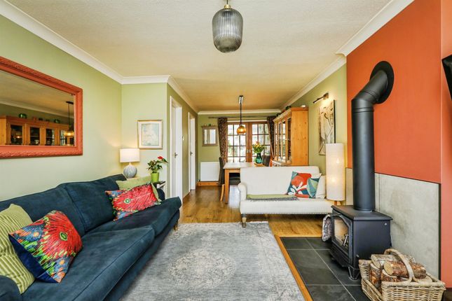 6, Bramcote Drive, Retford photo 3