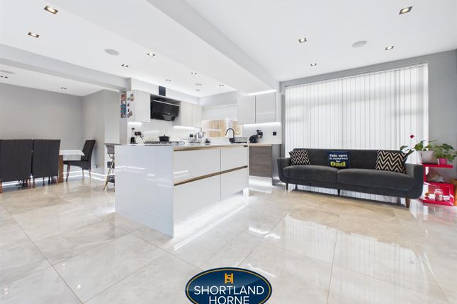 6-bed house on 272, Holyhead Road, West Midlands, £475,000