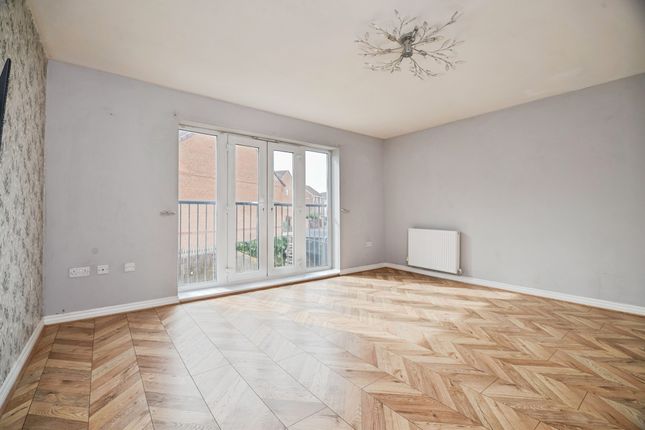 19, Elkington Close, Stockton-On-Tees photo 2