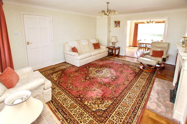 8, Purcell Avenue, Tonbridge photo 4
