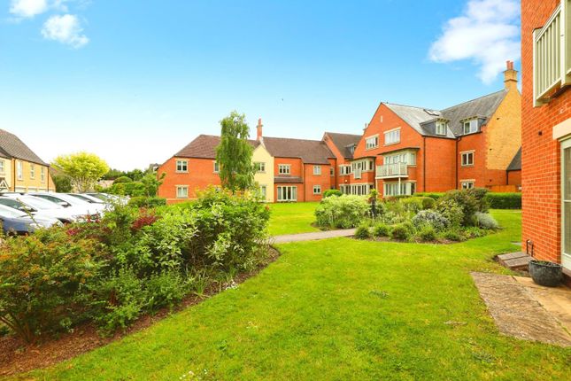 2-bed house on 24 Coachmans Court,, Station Road, Gloucestershire, £210,000