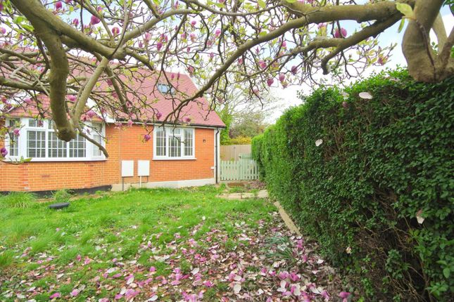 Bungalow for sale in Kingsway, Stanwell, Staines-Upon-Thames
