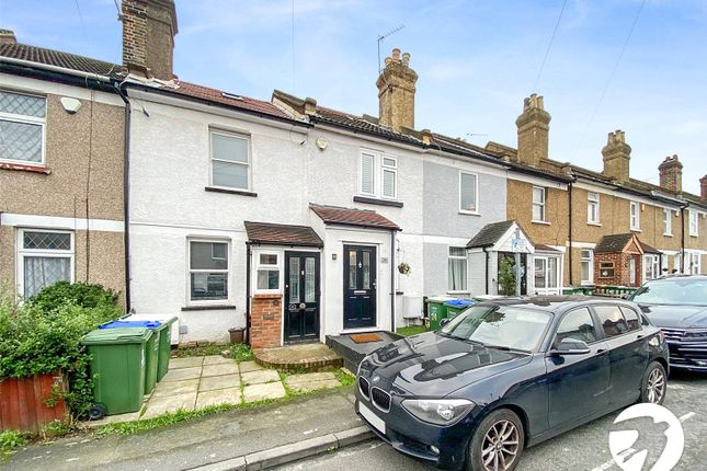 Thumbnail Terraced house to rent in Ducketts Road, Crayford