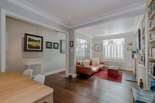 Terraced house to rent in Thorne Street, London