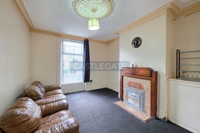 6 Bell Street, Huddersfield photo 5