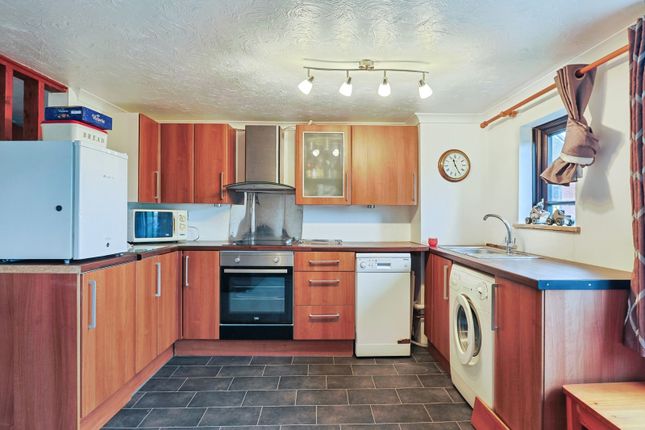 Flat 4, The Granary,, Gooseberry Lane, Hampshire photo 3