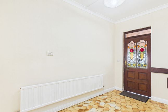 No 8, Morfa Lane, Carmarthen photo 2