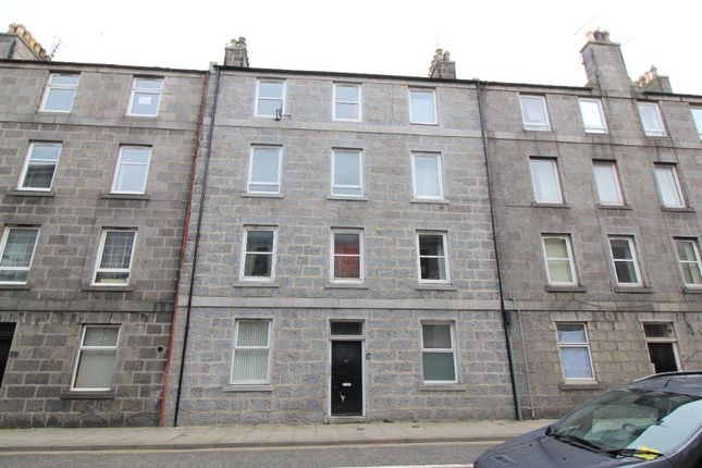 Thumbnail Flat to rent in Charlotte Street, Aberdeen