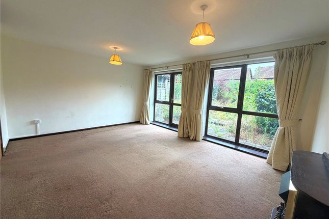 177, Oak Farm Road, West Midlands photo 4
