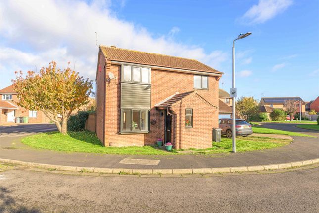 Thumbnail Detached house for sale in Belton Grove, Grantham