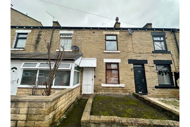 Terraced house for sale in South View, Dewsbury