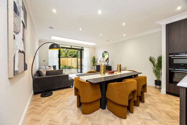 Ronmar, Oxshott photo 3
