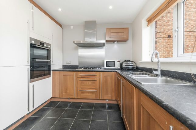 8, Lime Drive, Leeds photo 4