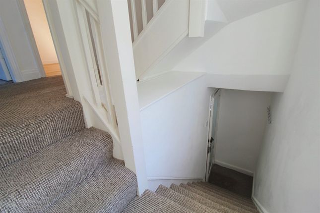 47, Flat 2, Tatton Road North, Stockport photo 4