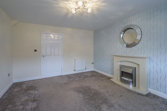 12A, Dubarry Avenue, Kingswinford photo 2