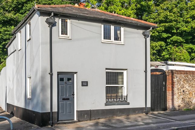 Thumbnail Cottage for sale in Bar End Road, Winchester