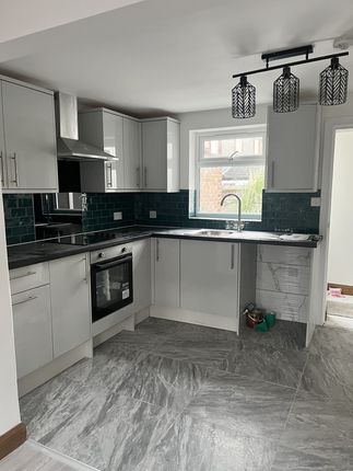 3, Green Lane, KESSINGLAND photo 2