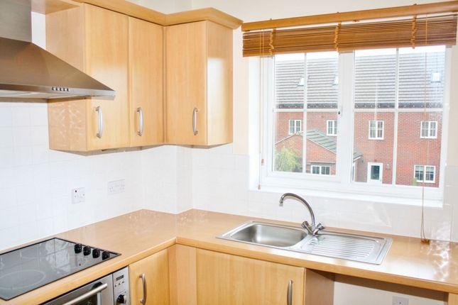 10 Hornbeam Way, Aylesbury photo 3