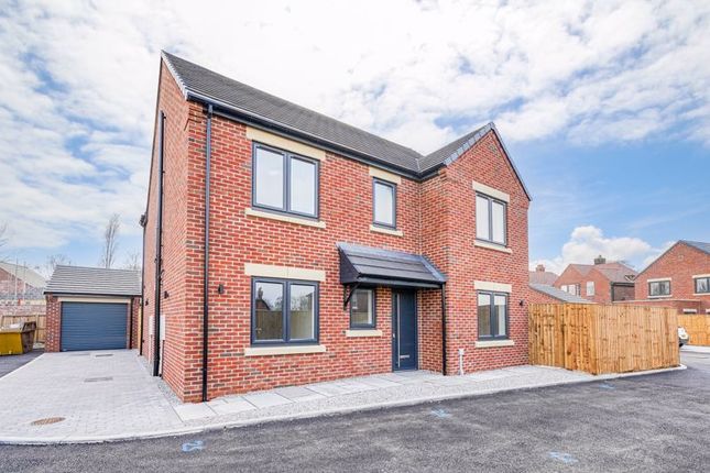 Thumbnail Detached house for sale in Park Lane, Pontefract