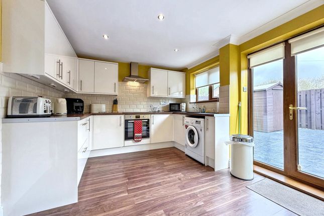 21, Woodland View, Wingate photo 3