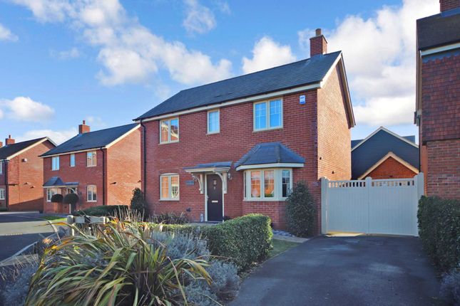 Thumbnail Detached house for sale in Gordons Smith Close, Aston Clinton, Aylesbury