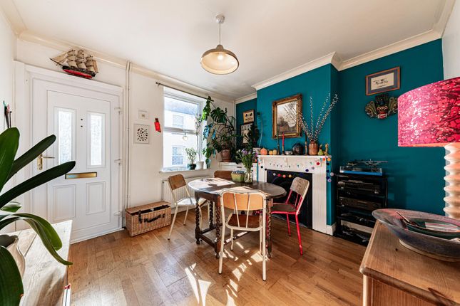 33 Fielding Street, Faversham photo 4