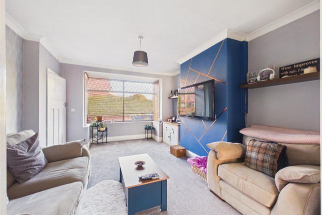 63, Penshurst Avenue, Hessle photo 2