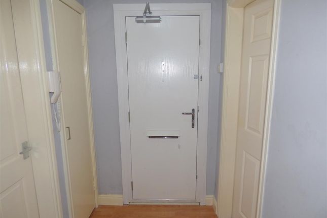 21B, Warwick Road, Liverpool photo 2
