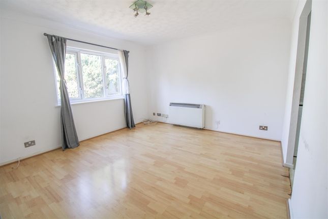 131, Bentley Drive, Church Langley photo 2