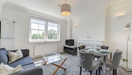 Flat to rent in Somerset Court, Lexham Gardens, Kensington, London