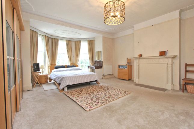 Flat for sale in Manchester Road, Sway, Hampshire