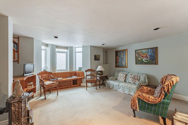 11, Aldred Road, London photo 4