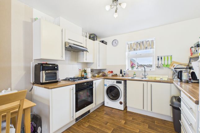 8, Apartment 8, Bridgwater photo 2
