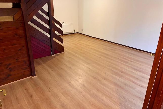 Pembrooke Court, Newtownabbey photo 5