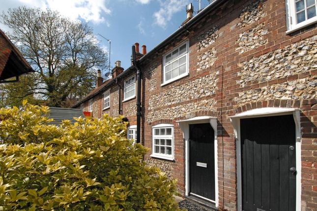 Cottage to rent in Bury Lane, Chesham