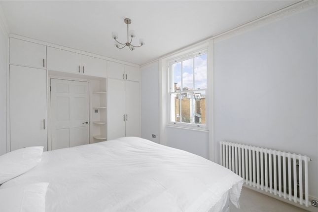 End terrace house for sale in Sussex Street, London