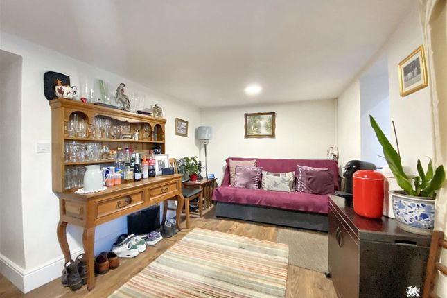 The Dairy House, 16, Alstred Street, Llanelli photo 4